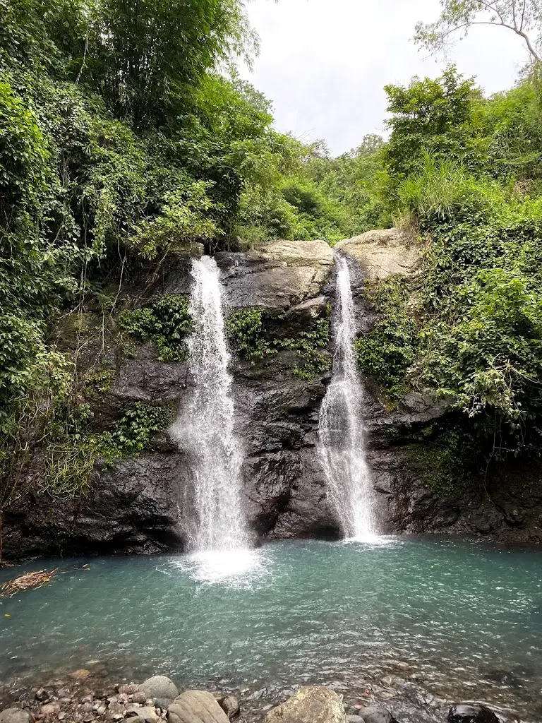 Air Terjun Juwuk Manis, Manggissari, Kec. Pekutatan, Kabupaten Jembrana, Bali 82262, Indonesia