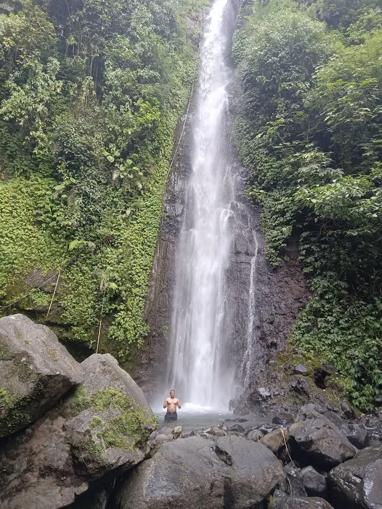 Air Terjun Montel, Area Hutan, Japan, Kec. Dawe, Kabupaten Kudus, Jawa Tengah 59353, Indonesia