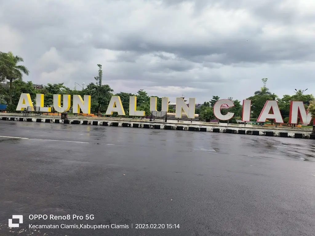 Alun-Alun Ciamis Wetan - Taman Rafflesia, Ciamis, Kec. Ciamis, Kabupaten Ciamis, Jawa Barat 46211, Indonesia