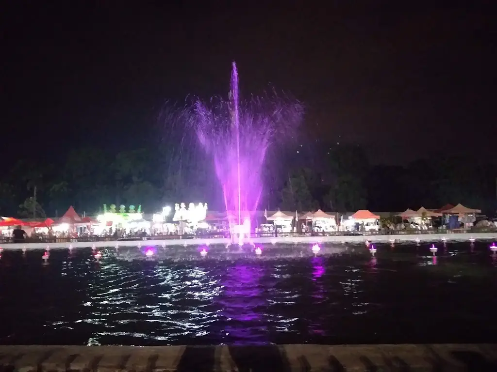 Alun-Alun Kota Cilegon, Jl. Jenderal Sudirman, Ramanuju, Kec. Purwakarta, Kota Cilegon, Banten 42431, Indonesia