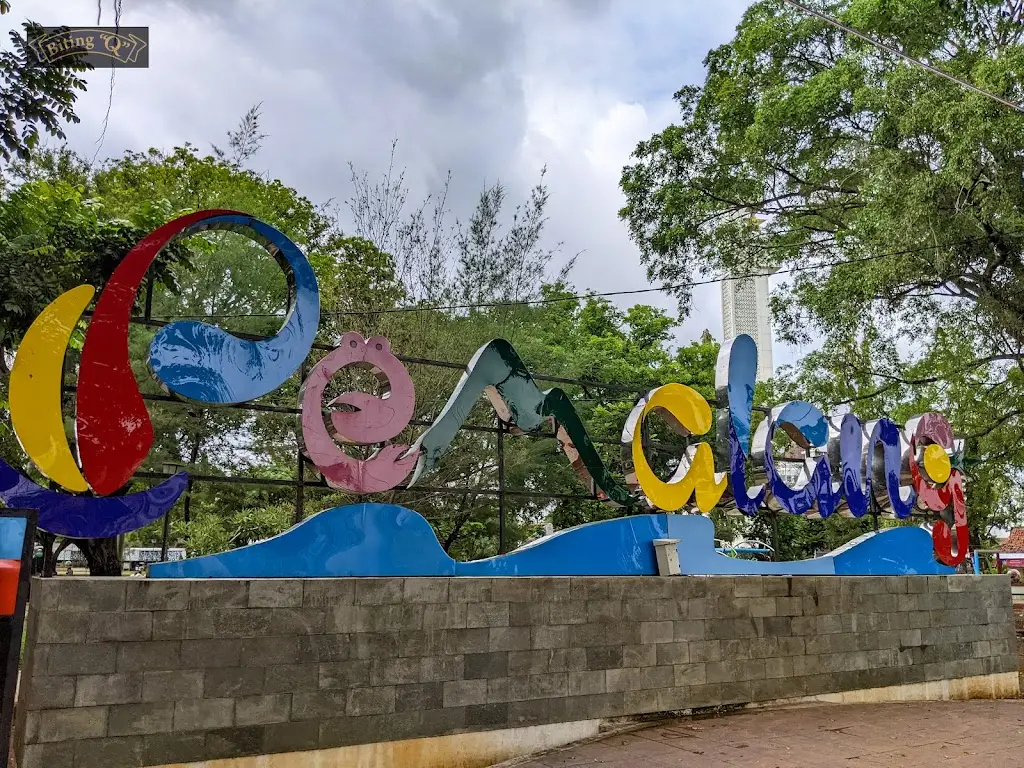 Alun-Alun Pemalang, Kebondalem, Alun Alun, Kec. Pemalang, Kabupaten Pemalang, Jawa Tengah 52312, Indonesia