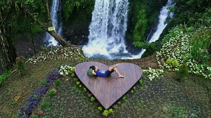 Curug Jenggala, Jl. Pangeran Limboro, Dusun III Kalipagu, Ketenger, Kec. Baturaden, Kabupaten Banyumas, Jawa Tengah 53152, Indonesia