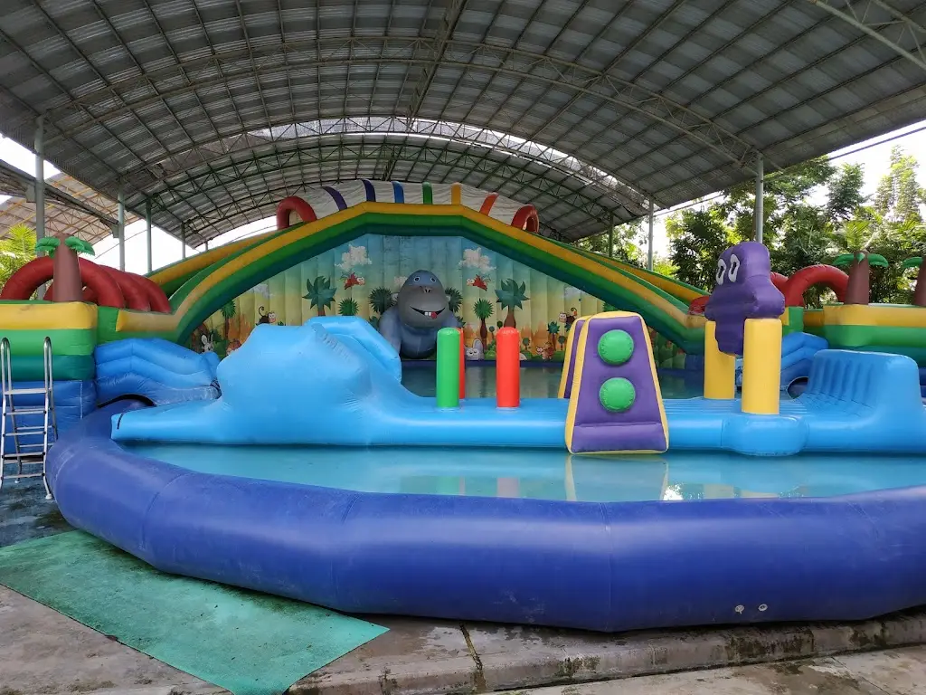 Gofun Waterpark Bojonegoro, Jl. Cendekia No.5200, Plelen, Ngampel, Kec. Kapas, Kabupaten Bojonegoro, Jawa Timur 62181, Indonesia