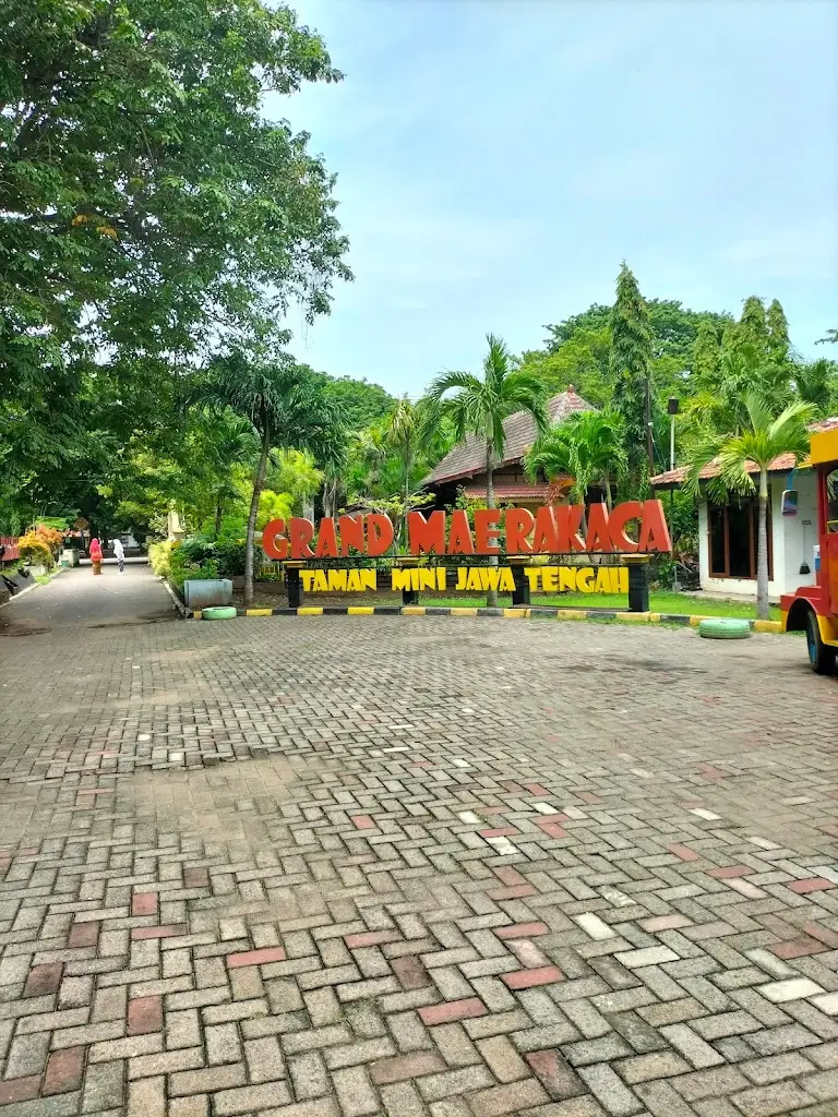 Wisata di Jawa Tengah