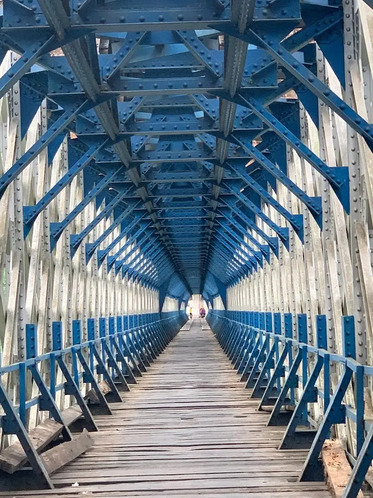 Jembatan Cirahong - Ciamis, Jemb. Cirahong, Pawindan, Kec. Ciamis, Kabupaten Ciamis, Jawa Barat 46197, Indonesia