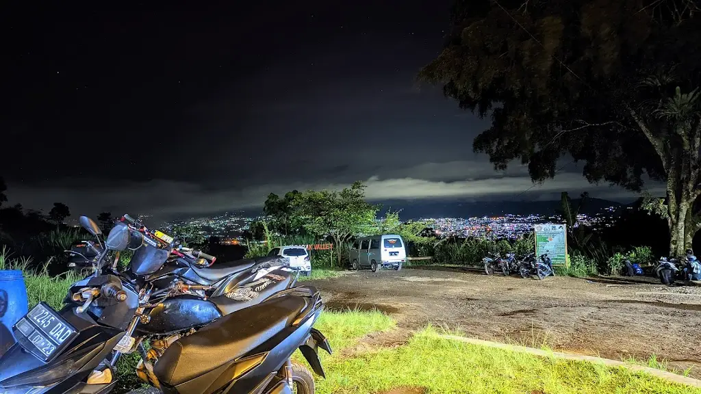 Karacak Valley, Jalan Karacak Valley Margawati, Sukanegla, Kec. Garut Kota, Kabupaten Garut, Jawa Barat 44113, Indonesia