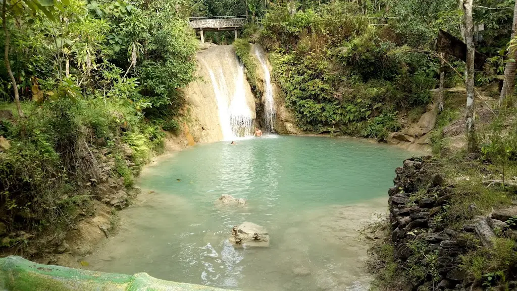 47VQ+JHM Kedung Pengilon (), Petung, Bangunjiwo, Kec. Kasihan, Kabupaten Bantul, Daerah Istimewa Yogyakarta 55751, Indonesia