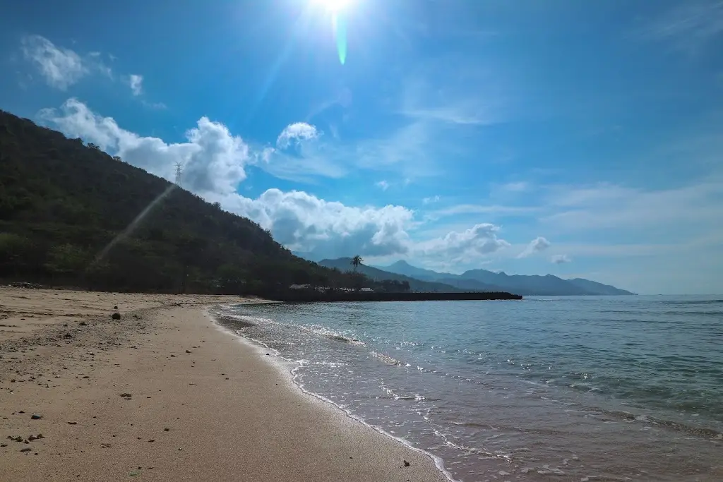 Kurenai Beach Resort, Botubarani, Kec. Kabila Bone, Kabupaten Bone Bolango, Gorontalo 96111, Indonesia