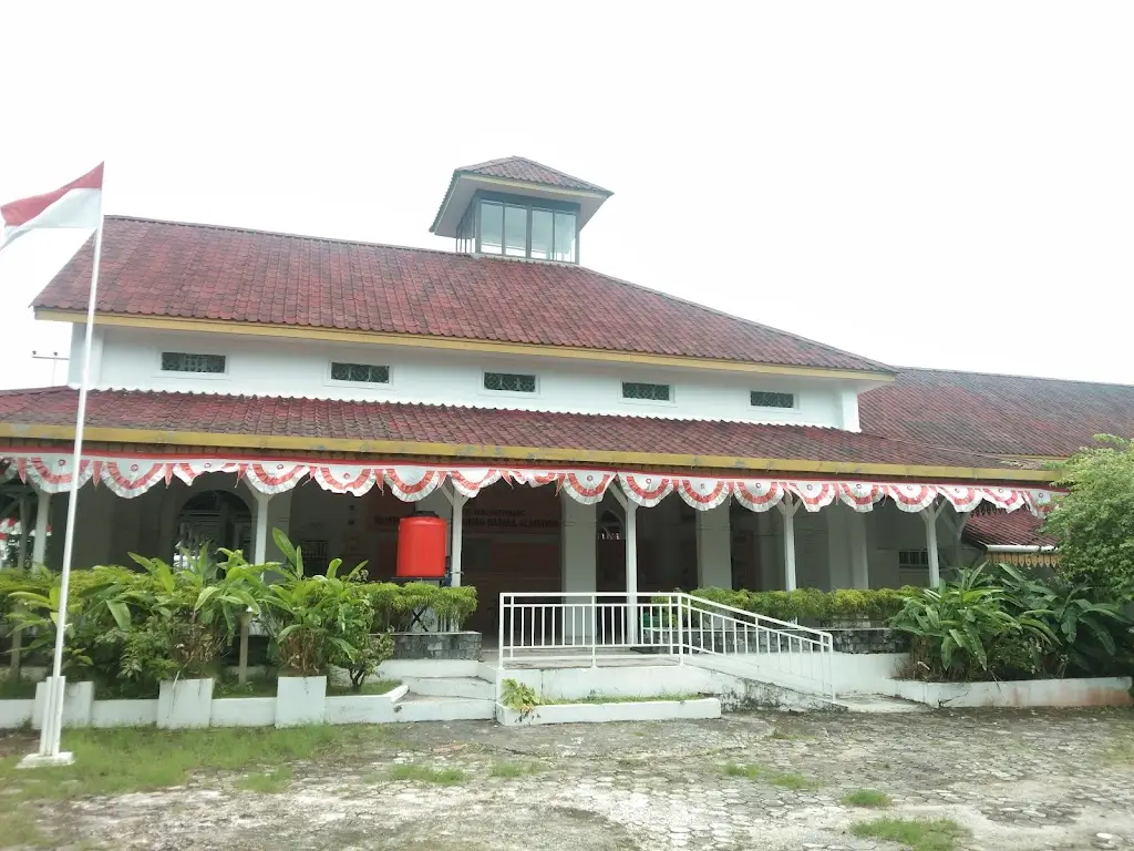 Museum Sultan Sulaiman Badrul Alamsyah, Jl. Ketapang No.2, Kemboja, Kec. Tanjungpinang Bar., Kota Tanjung Pinang, Kepulauan Riau 35132, Indonesia