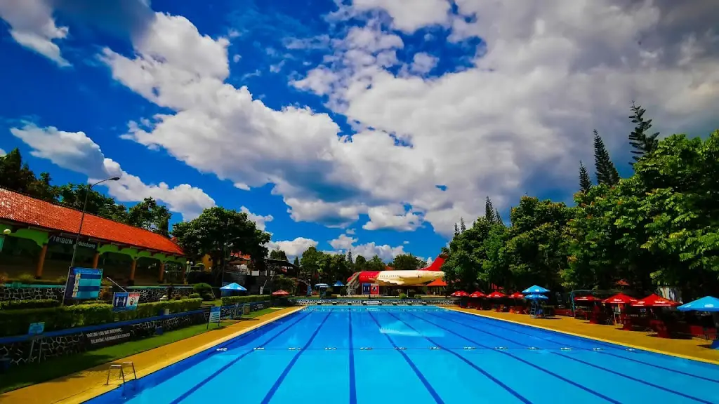 Owabong Water Park Purbalingga, Jl. Raya Owabong No.1, Dusun 2, Bojongsari, Kec. Bojongsari, Kabupaten Purbalingga, Jawa Tengah 53362, Indonesia