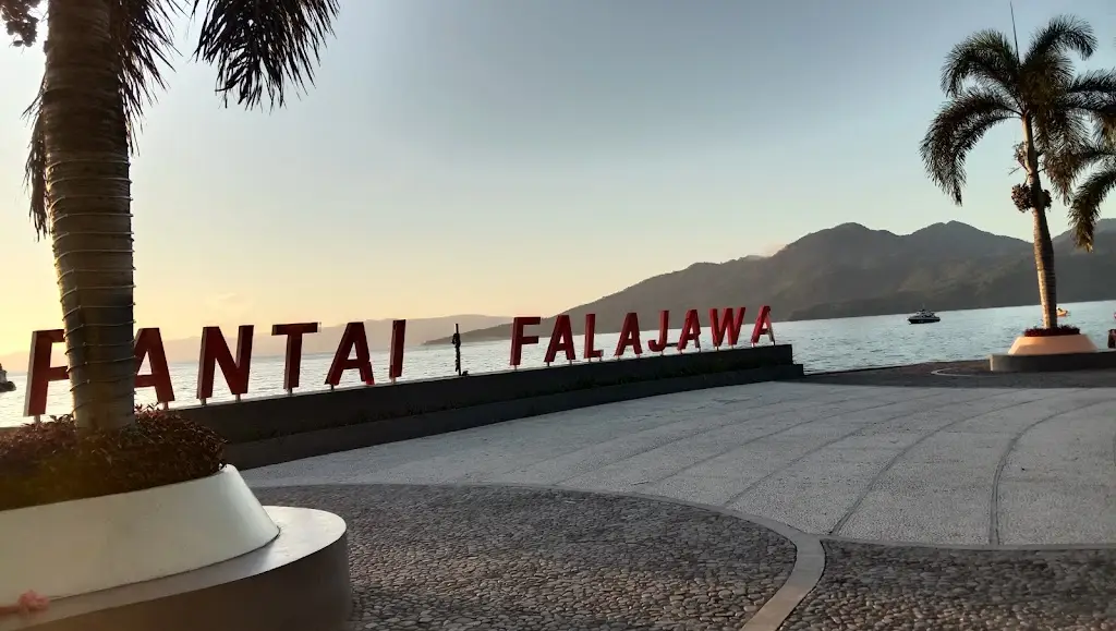 Pantai Falajawa, Jl. Falajawa No.1, Muhajirin, Ternate Tengah, Ternate City, North Maluku, Indonesia