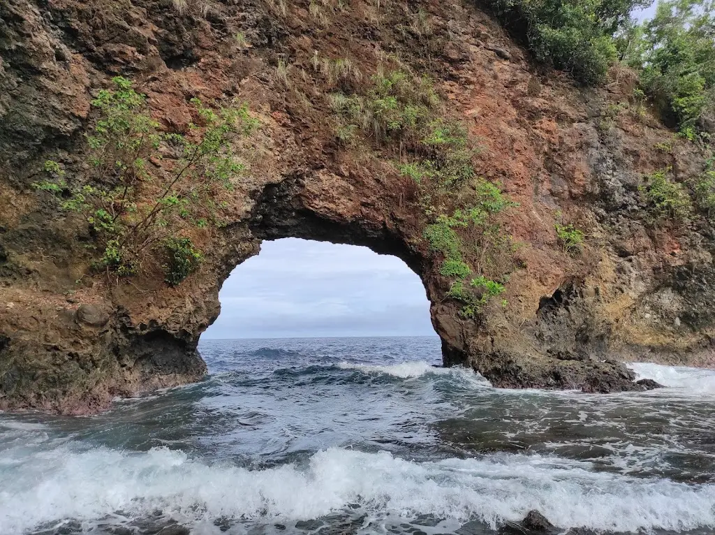 65H2+QXM Pantai Pintu Kota Ambon, Nusaniwe, Kec. Nusaniwe, Kota Ambon, Maluku, Indonesia