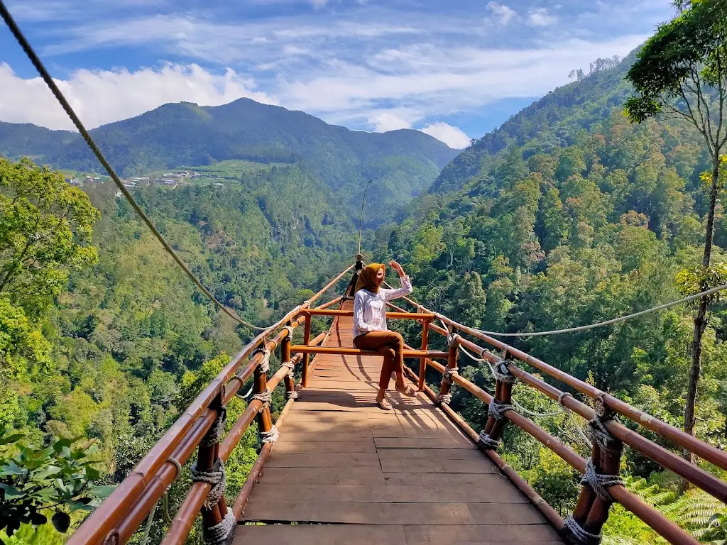 Taman Genilangit, Genilangit, Kec. Poncol, Kabupaten Magetan, Jawa Timur 63362, Indonesia