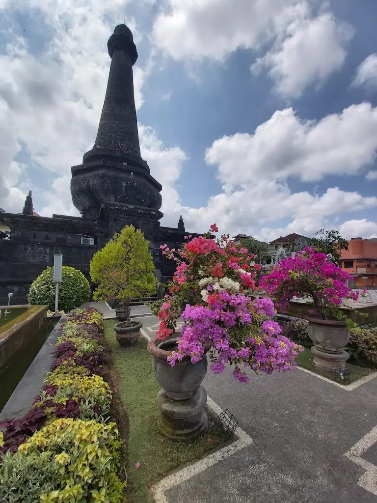 Taman Monumen Semarapura, No.,, Jl. Untung Surapati No.25, Semarapura Tengah, Kec. Klungkung, Kabupaten Klungkung, Bali 80711, Indonesia