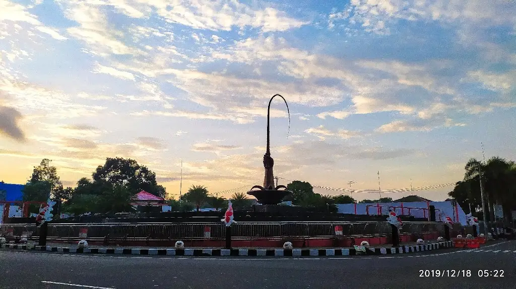 Taman Pecut Kota Blitar, Jl. Merdeka, Kepanjen Lor, Kec. Kepanjenkidul, Kota Blitar, Jawa Timur 66117, Indonesia