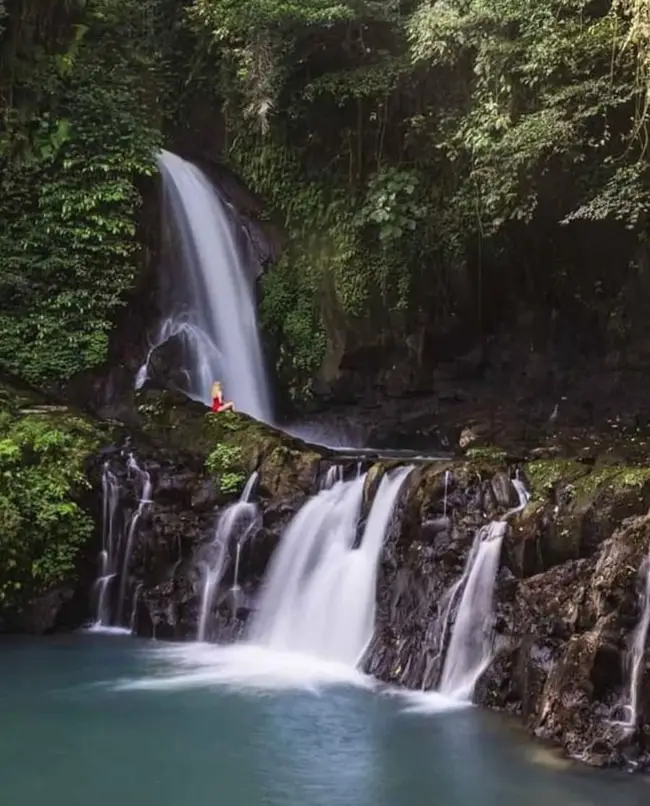 Taman Sari Waterfall & Natural Pool, Jl. Ngenjung Sari, Bakbakan, Kec. Gianyar, Kabupaten Gianyar, Bali 80515, Indonesia