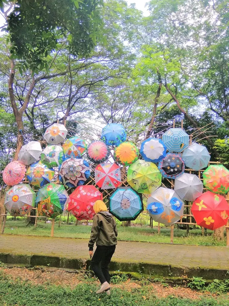 Taman Sukowati Sragen, Sine, Kec. Sragen, Kabupaten Sragen, Jawa Tengah 57213, Indonesia