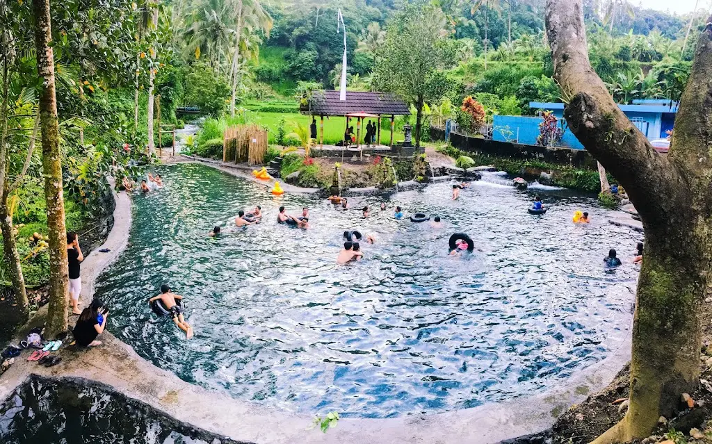 Telaga Surya, Jalan Telaga Surya, Menanga, Kec. Rendang, Kabupaten Karangasem, Bali 80863, Indonesia