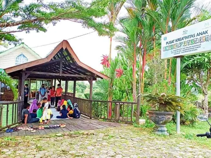 7JHM+Q34 Wisata Air Terjun Karungan, Karungan, East Mamburungan, Tarakan Timur, Tarakan City, North Kalimantan, Indonesia