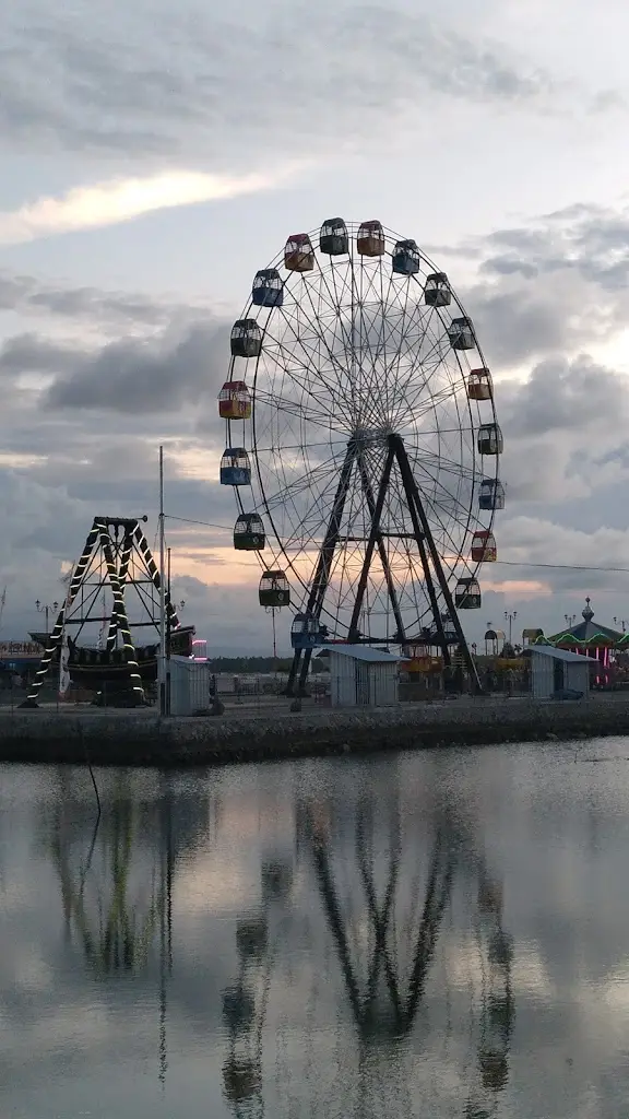 Wisata Anjungan Teluk Kendari, Jl. Ir. H. Alala, Tipulu, Kec. Kendari Bar., Kota Kendari, Sulawesi Tenggara, Indonesia